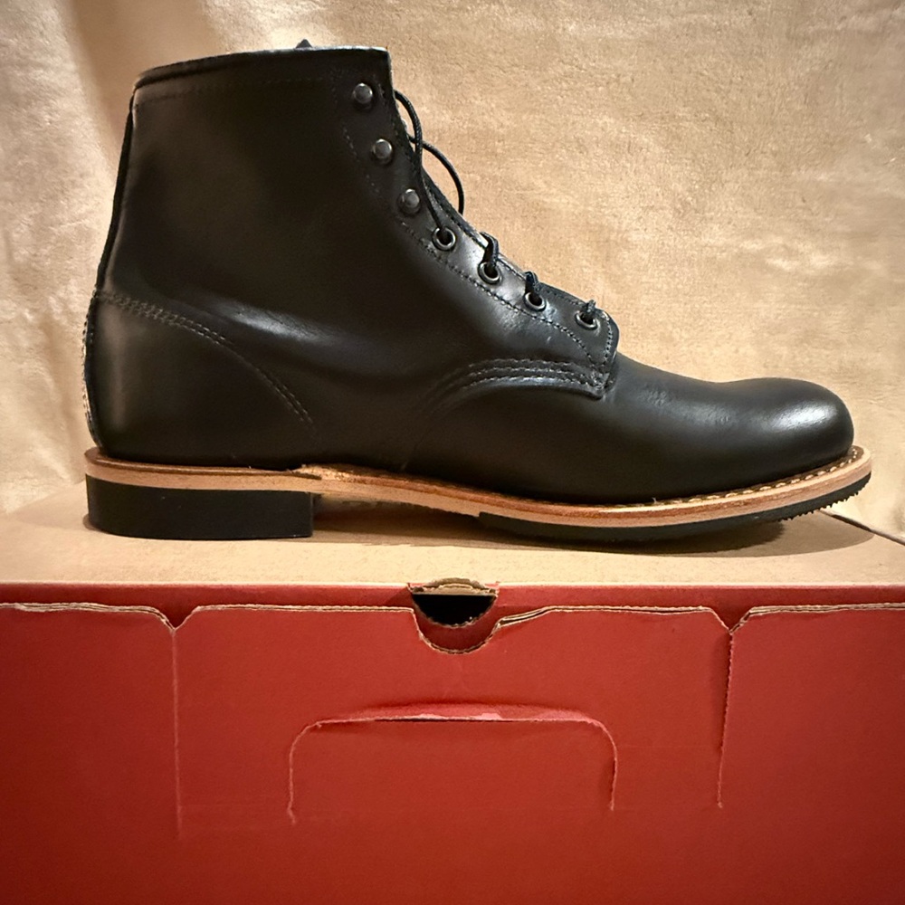 Red Wing Heritage Beckman Black Leather Men's Boots - Picture 2 of 8